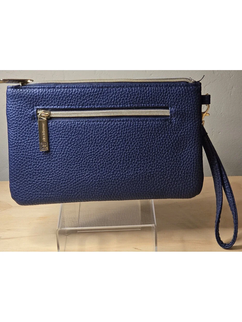 Liz Claiborne Navy Blue Wristlet Wallet Zip Clutch Pebbled Faux Leather